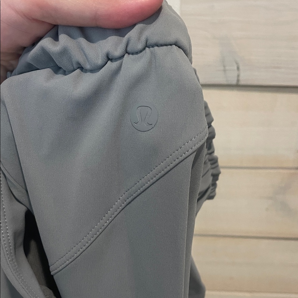 Lululemon keep moving jogger - Picture 9 of 10